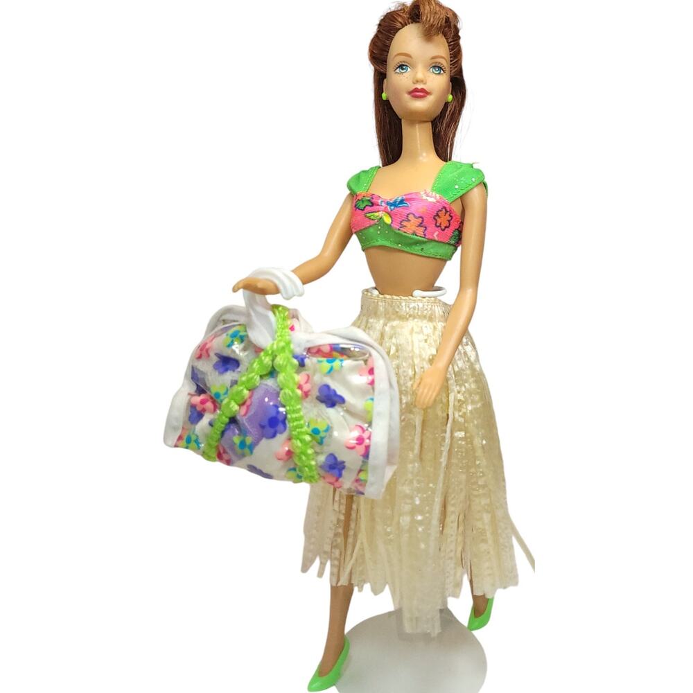 1999 Hawaii Midge #24617 ReDressed, ReAccessorized With Grass Skirt & Beach Bag